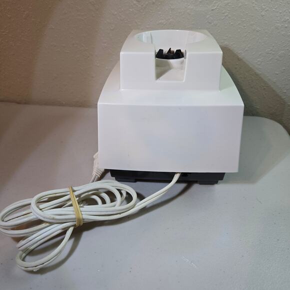 Cuisinart Vari-Speed Blender 12 Speed CB-4 Replacement Motor Base Tested - Picture 6 of 8